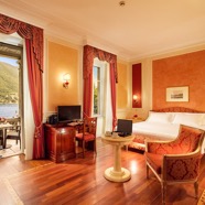 Villa_Imperiale_Deluxe_Room_Lake_Como.jpg