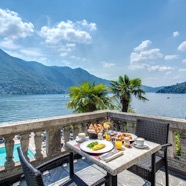 Villa_Imperiale_Deluxe_Room_Balcony_Lake_Como_2.jpg